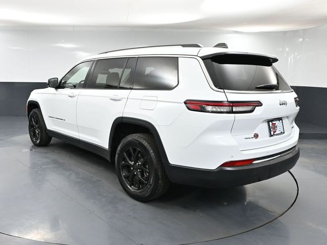 Vehicle image 14 of 60