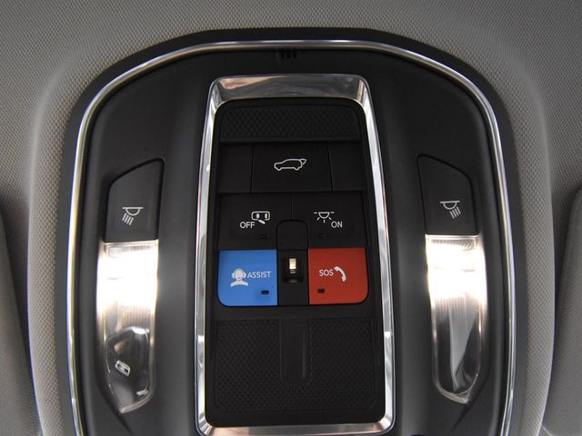 Vehicle image 48 of 60