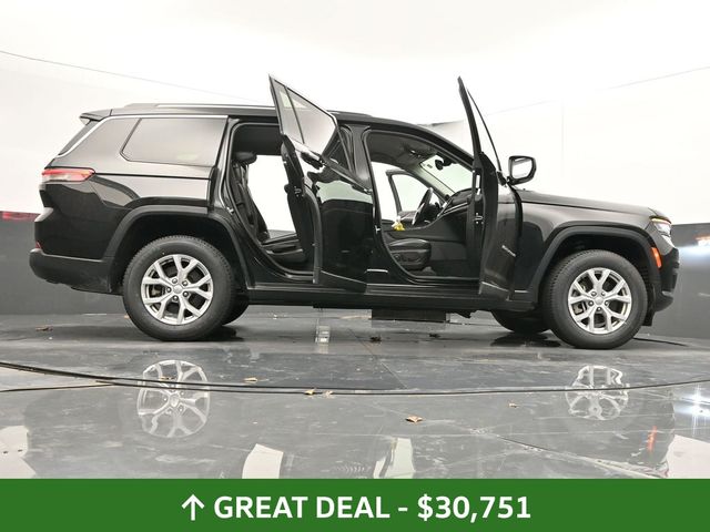 Vehicle image 23 of 116
