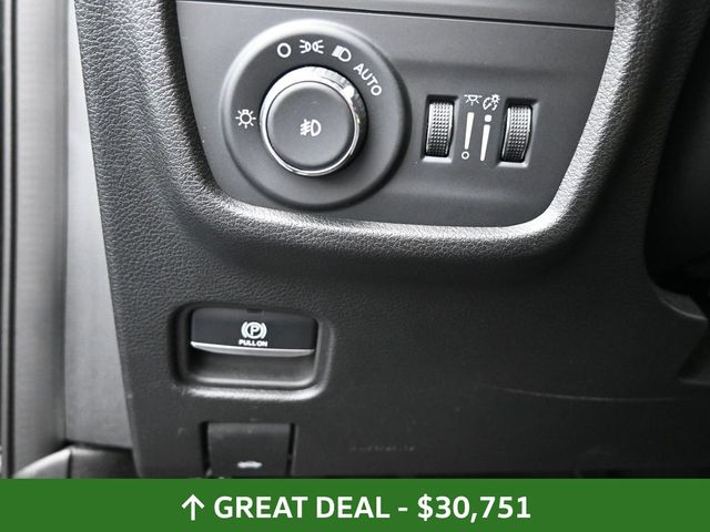 Vehicle image 53 of 116