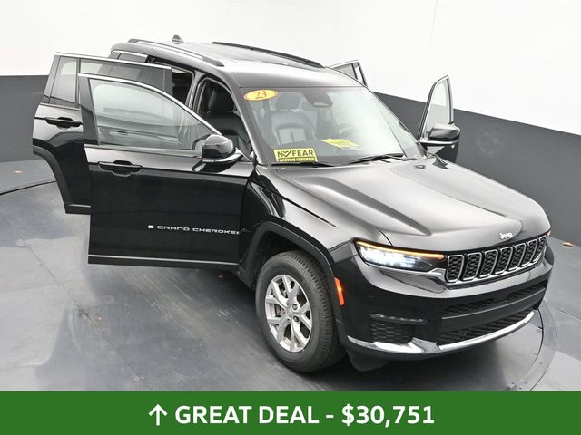 Vehicle image 18 of 116