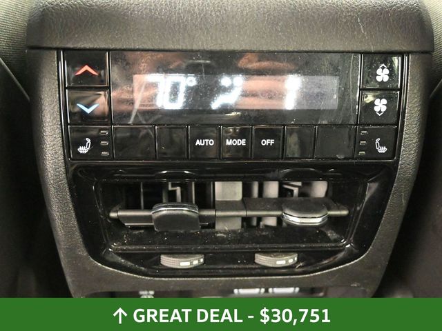 Vehicle image 66 of 116