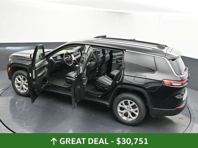 Vehicle image 42 of 116