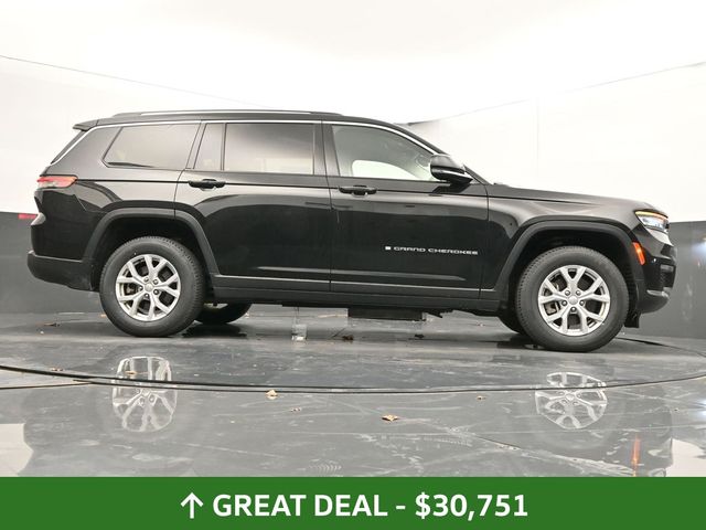 Vehicle image 22 of 116