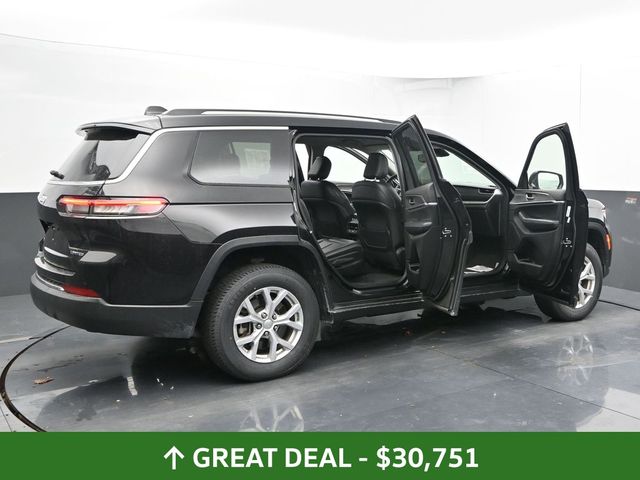 Vehicle image 31 of 116