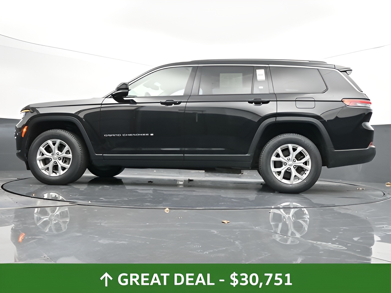 Vehicle image 114 of 116