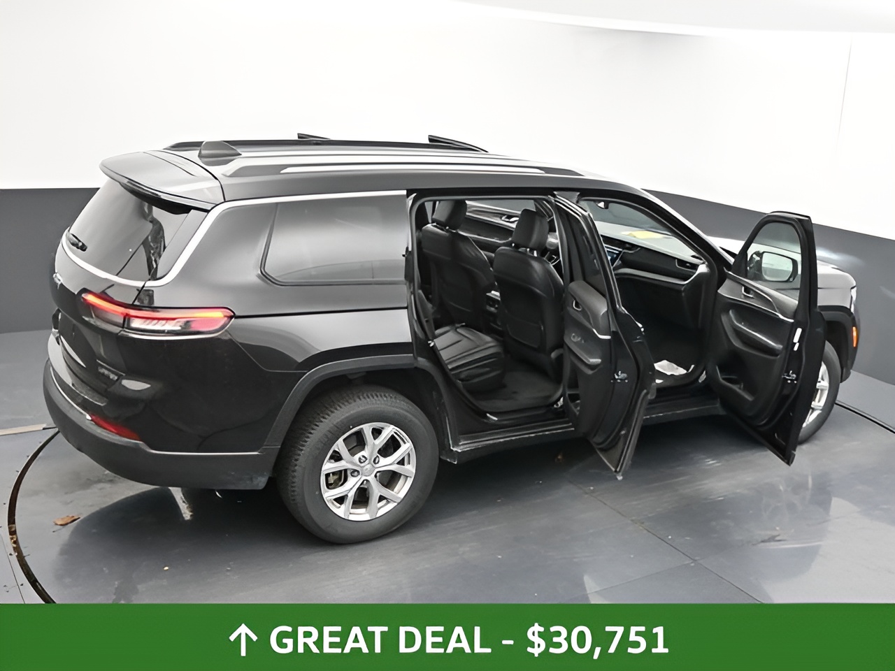Vehicle image 102 of 116