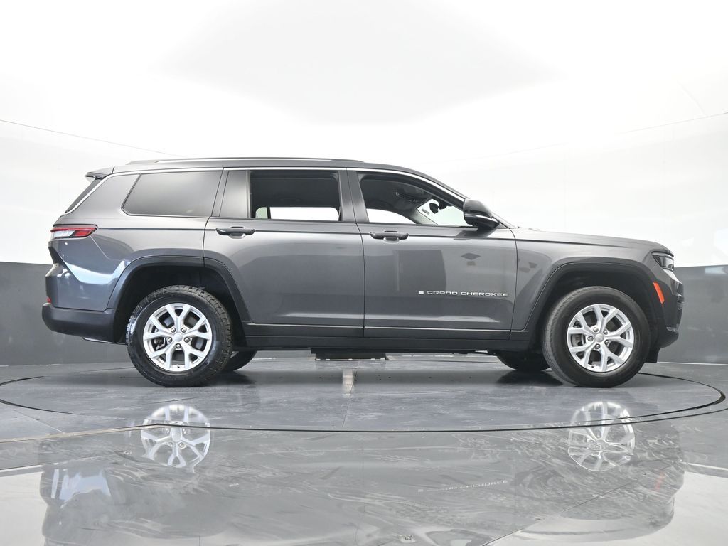 Vehicle image 14 of 78