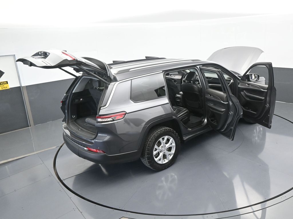 Vehicle image 22 of 78