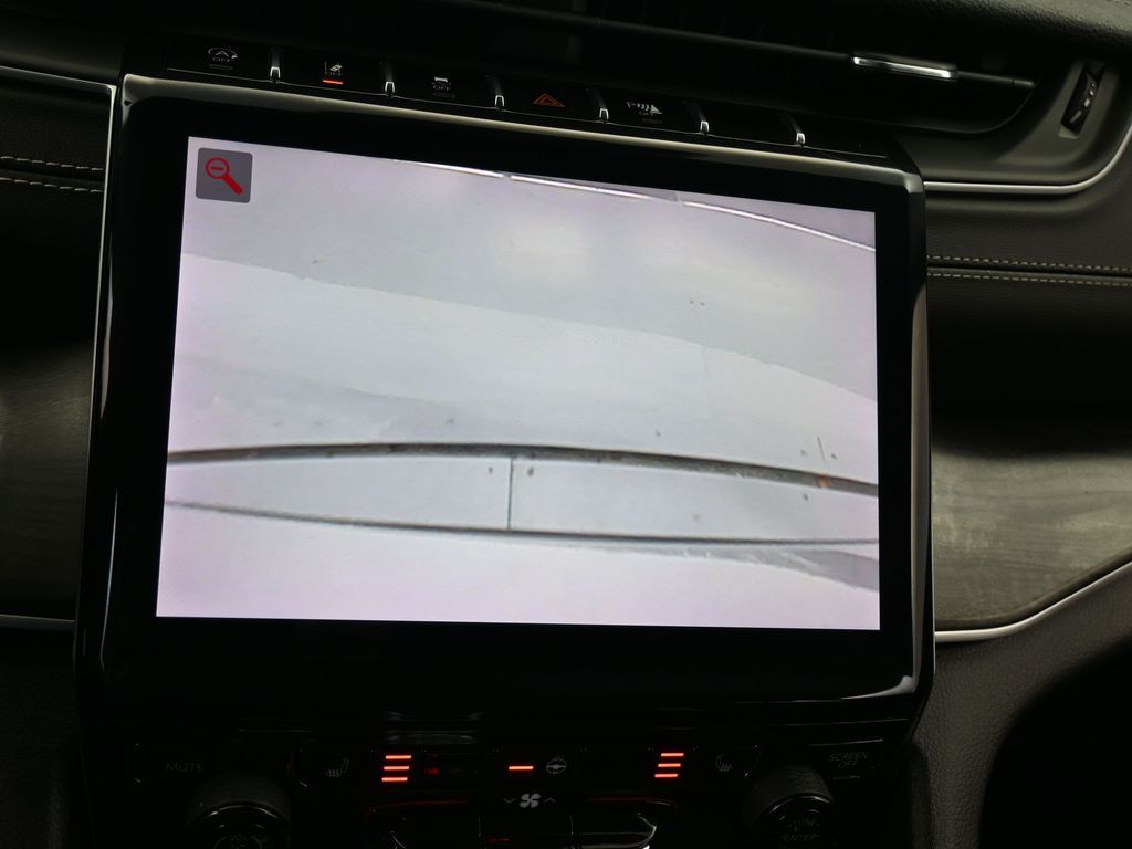 Vehicle image 54 of 78