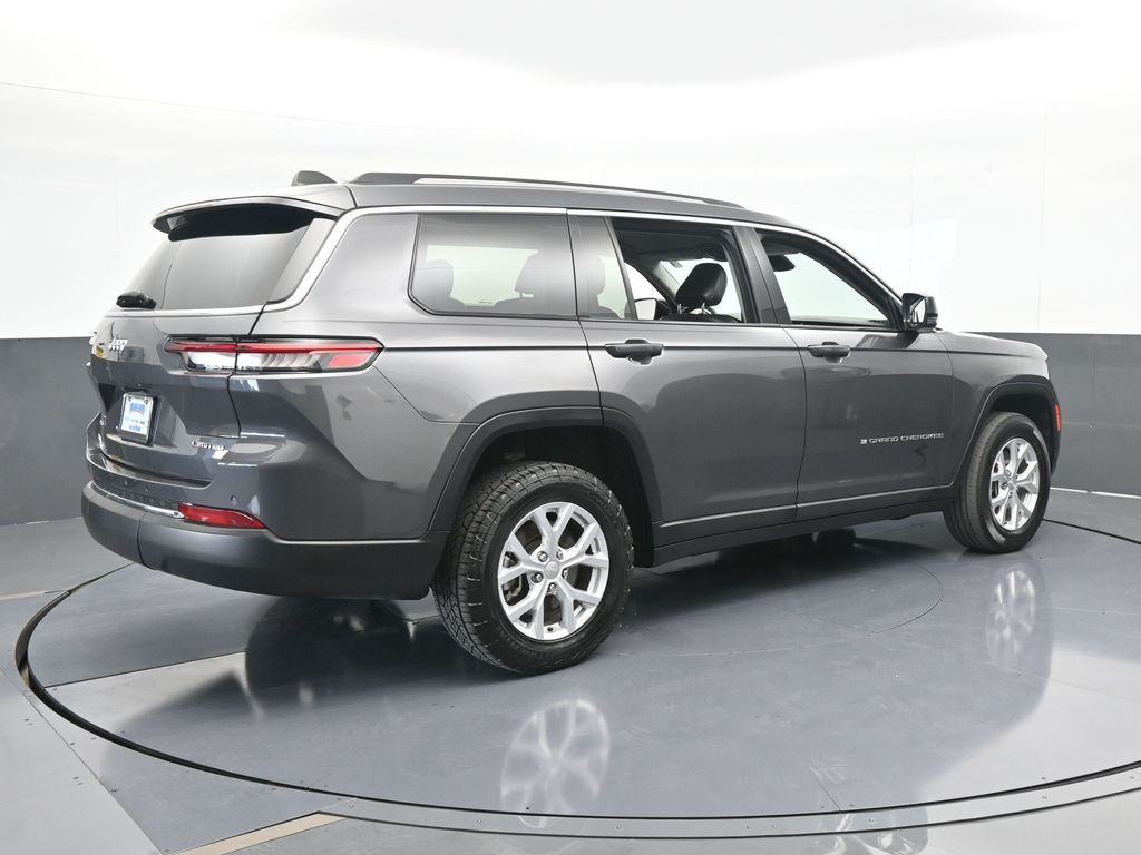 Vehicle image 23 of 78