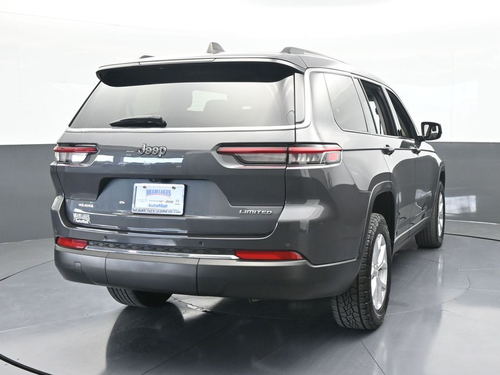 Vehicle image 19 of 78
