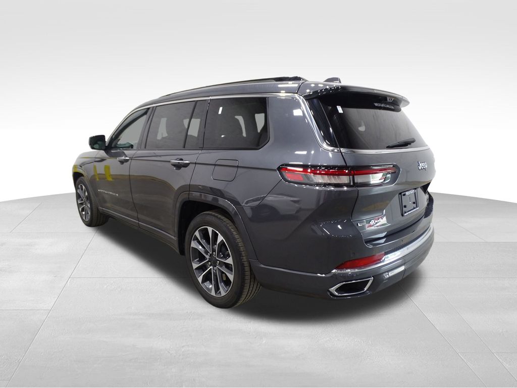 Vehicle image 6 of 59