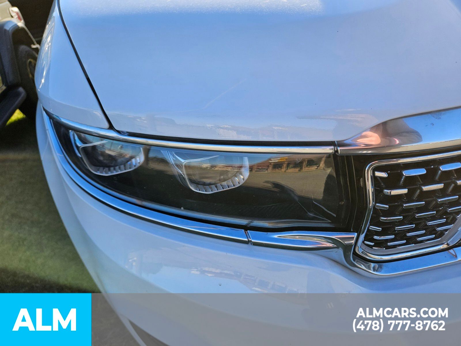 Vehicle image 21 of 24