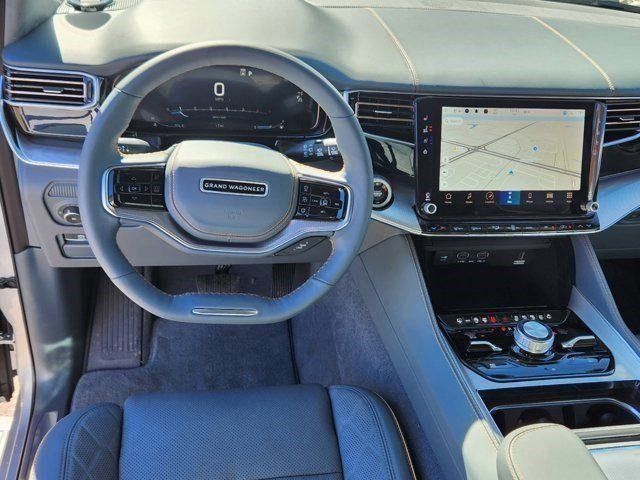 Vehicle image 15 of 26