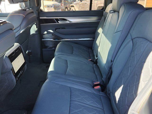 Vehicle image 12 of 26