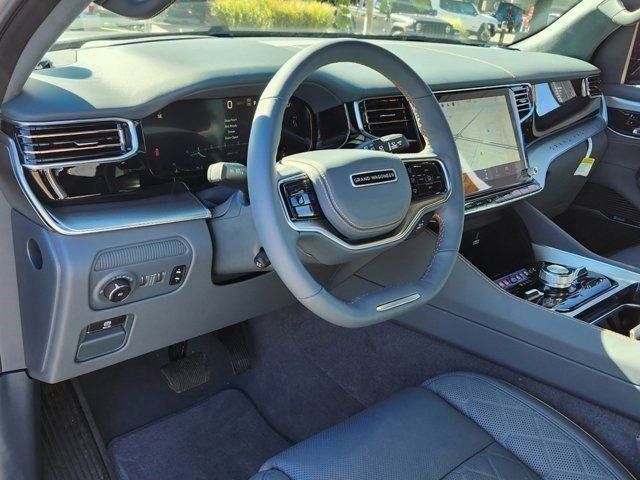 Vehicle image 10 of 26