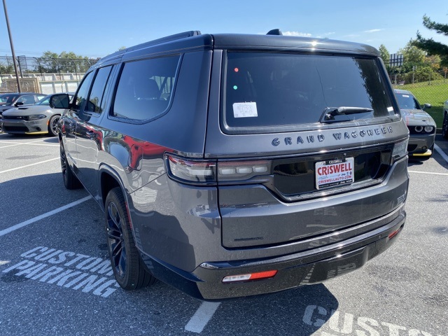 Vehicle image 5 of 37