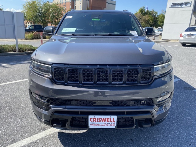 Vehicle image 10 of 37