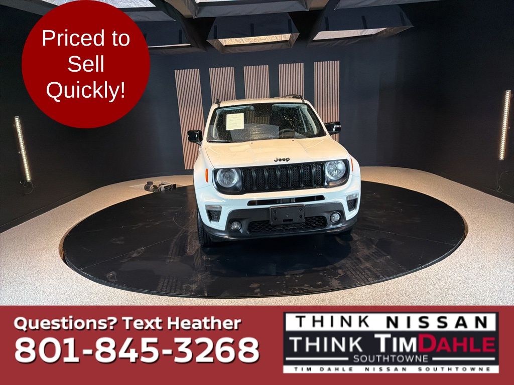2023 Jeep Renegade Altitude Image 2 of 8