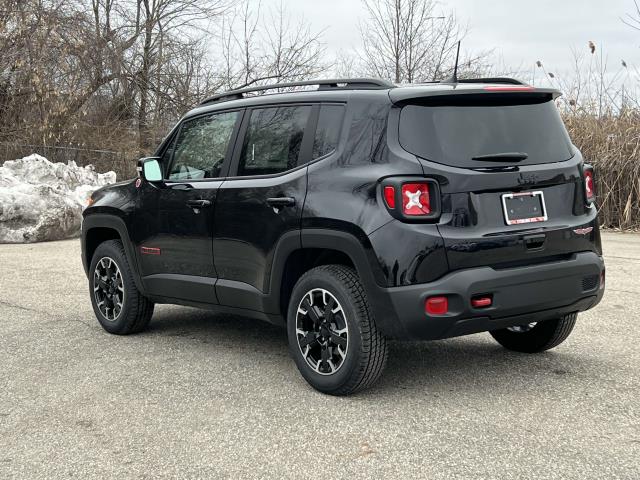 Vehicle image 5 of 20