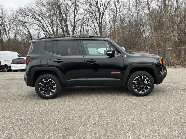 Vehicle image 3 of 20