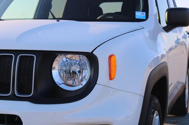 Vehicle image 13 of 35