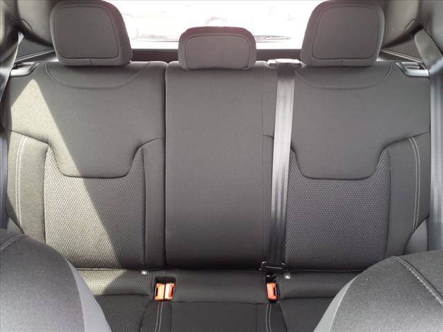 Vehicle image 21 of 21