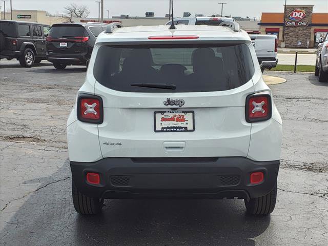 Vehicle image 5 of 21