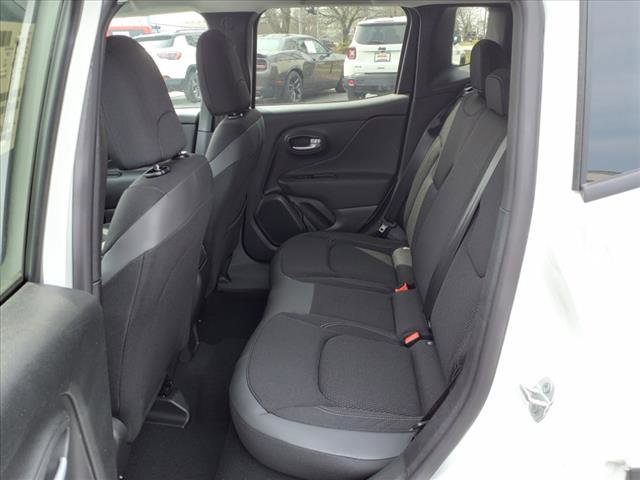 Vehicle image 10 of 21
