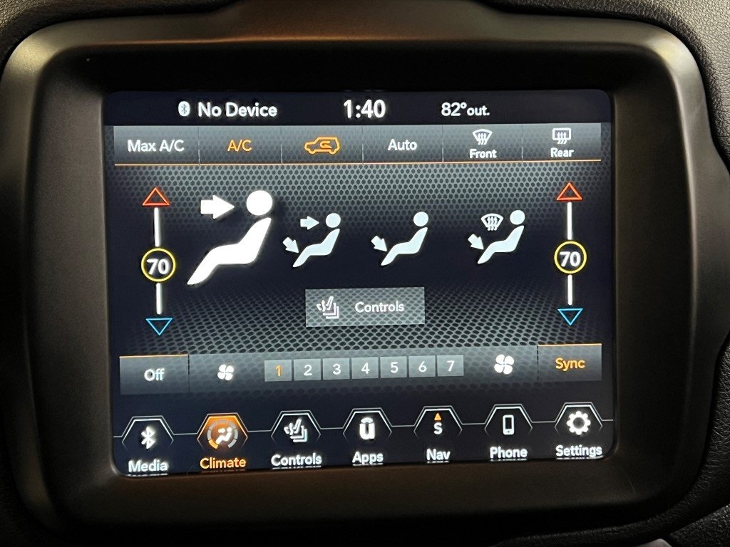 Vehicle image 29 of 42