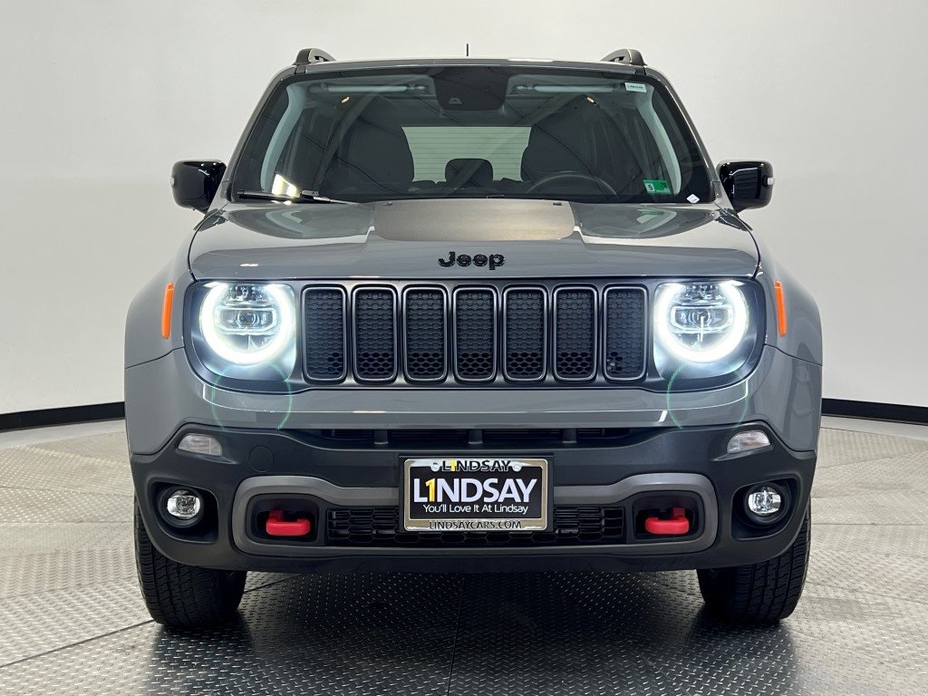 Vehicle image 2 of 42