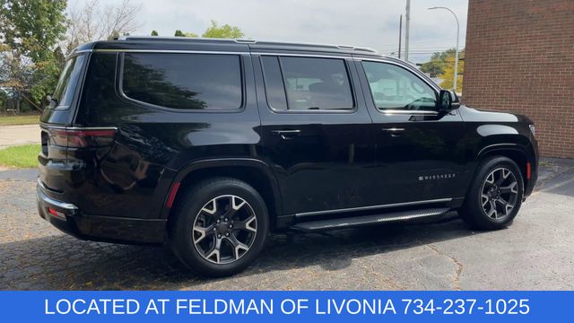 2023 Jeep Wagoneer Series III Image 5 of 38