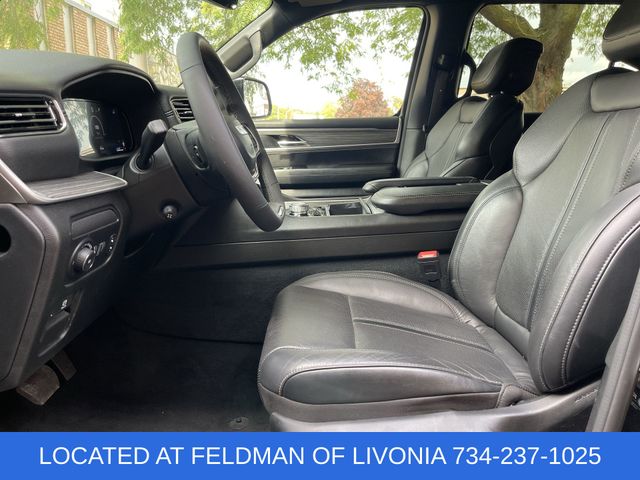 2023 Jeep Wagoneer Series III Image 15 of 38