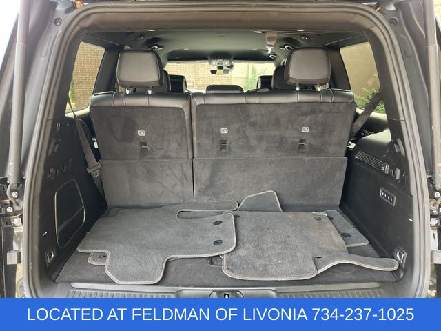 2023 Jeep Wagoneer Series III Image 11 of 38