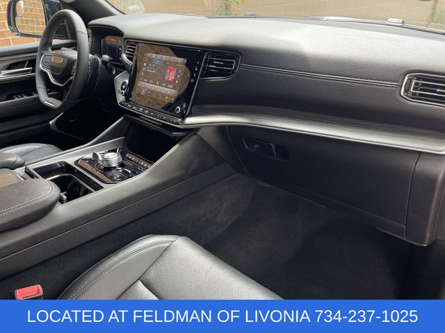 2023 Jeep Wagoneer Series III Image 19 of 38