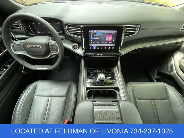 2023 Jeep Wagoneer Series III Image 18 of 38