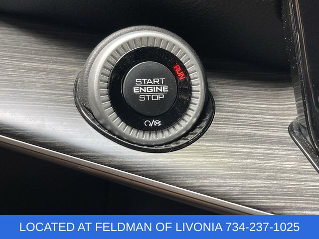 2023 Jeep Wagoneer Series III Image 22 of 38