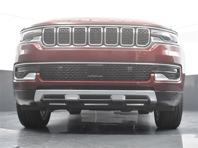 Vehicle image 18 of 58
