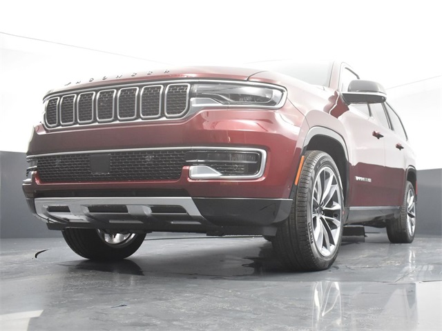 Vehicle image 15 of 58