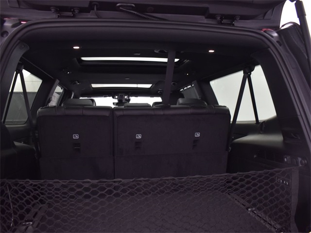 Vehicle image 56 of 58
