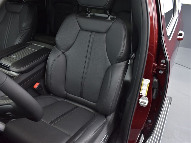 Vehicle image 26 of 58