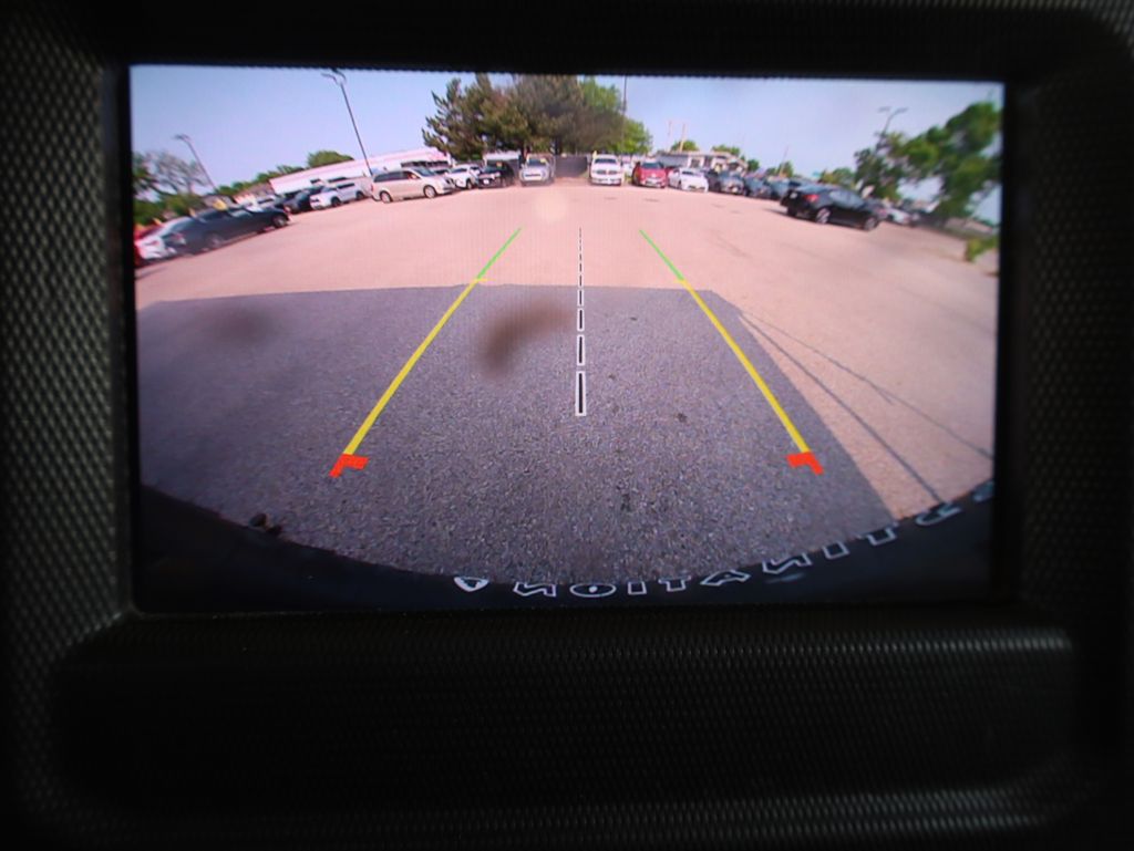 Vehicle image 41 of 46