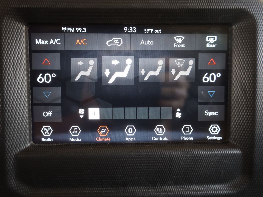 Vehicle image 39 of 46