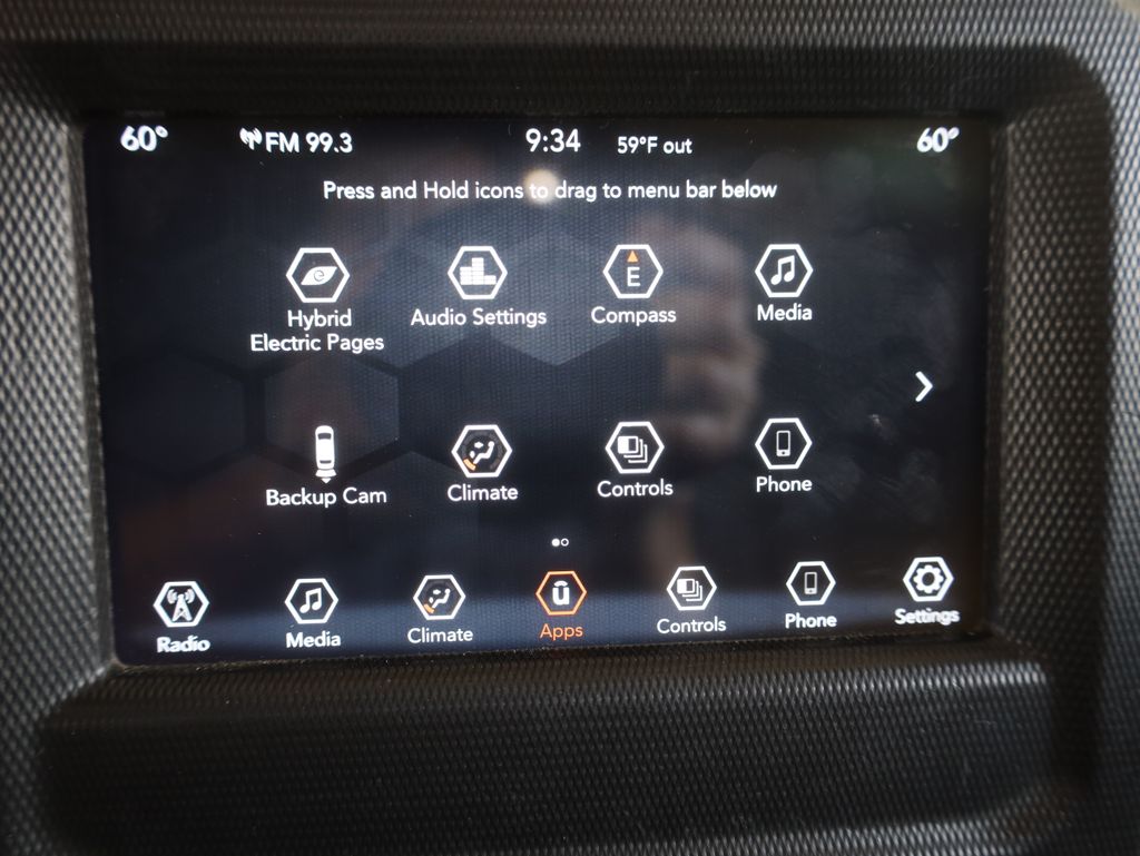 Vehicle image 40 of 46