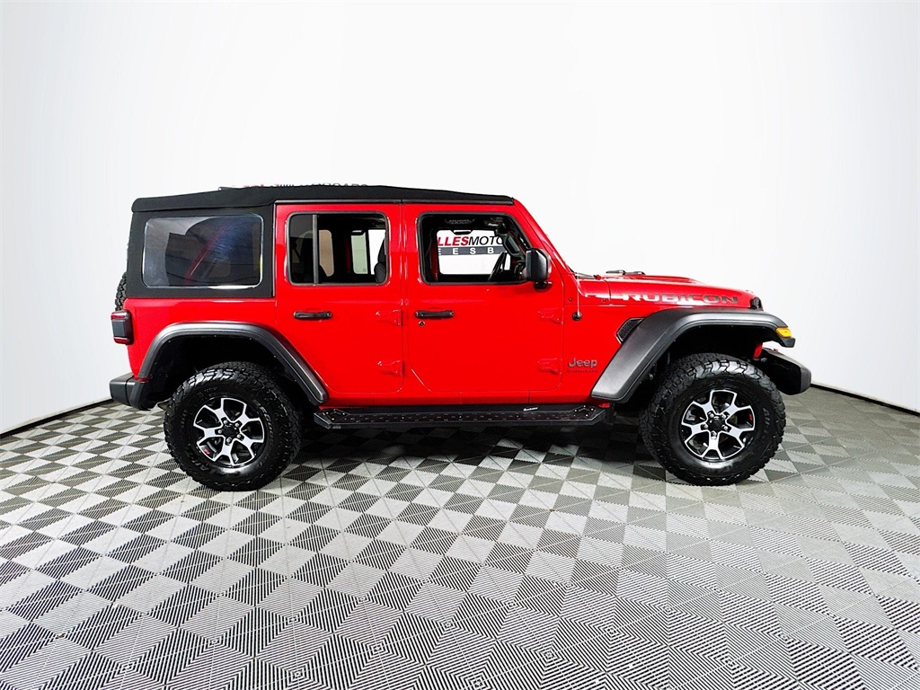 Vehicle image 4 of 31