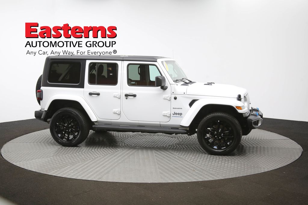 Vehicle image 24 of 63