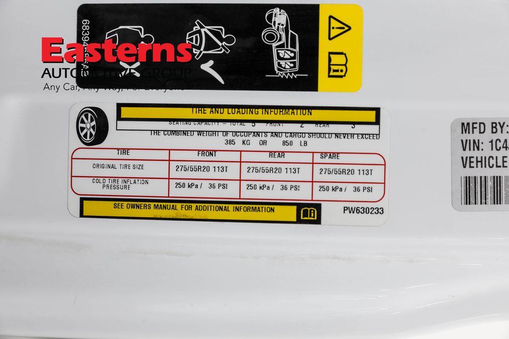 Vehicle image 62 of 63