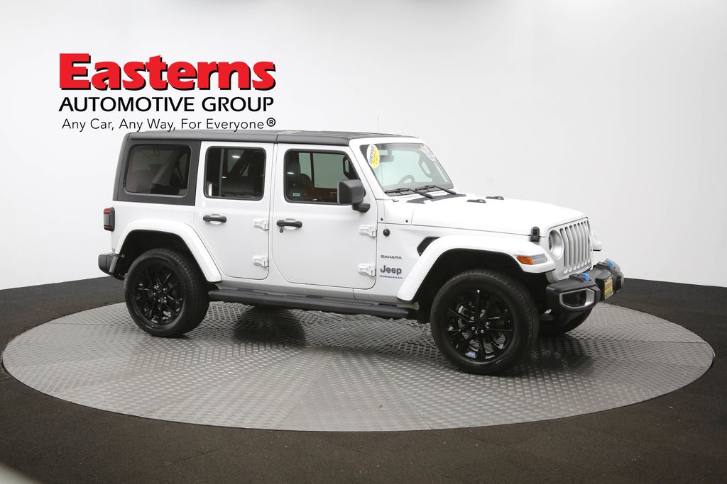 Vehicle image 6 of 63