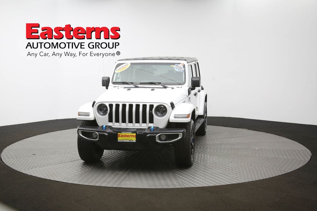 Vehicle image 29 of 63